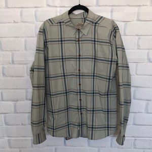 ⭐️4/$20⭐️ Quicksilver shirt